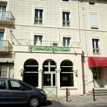 De Ma Tante Otel 3*